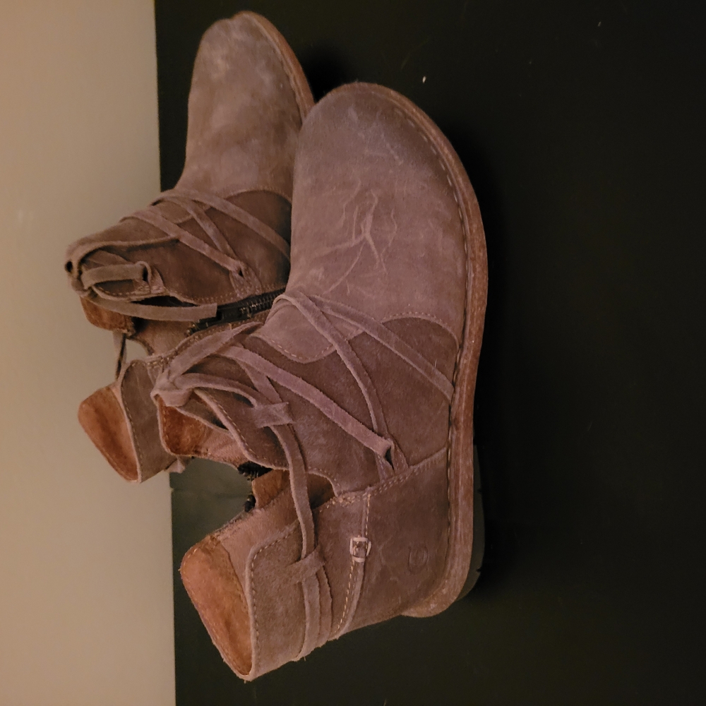 Men's Suede Boots - Gray